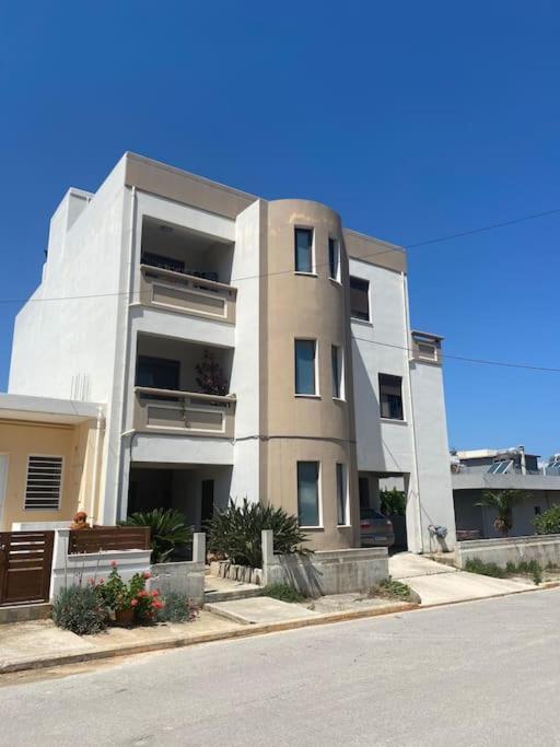 Nickolas Tiny Apartment Souda-Chania Chania  Buitenkant foto