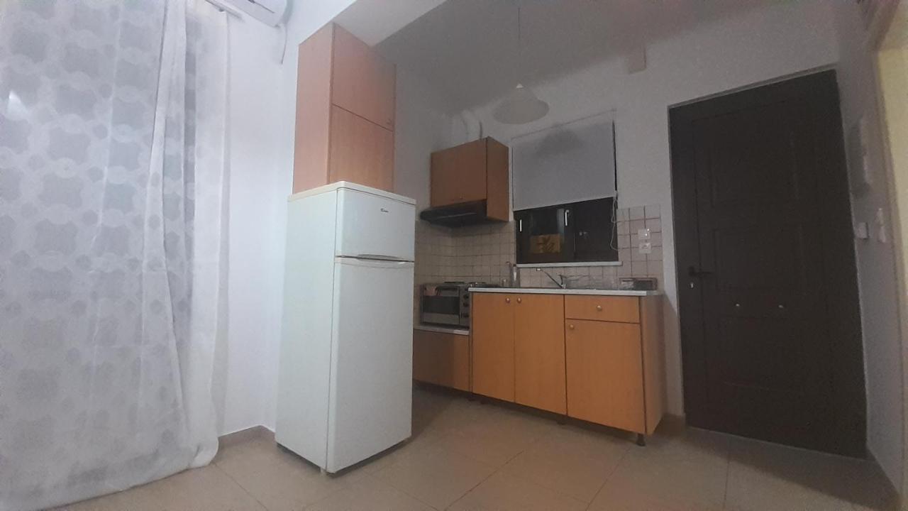 Nickolas Tiny Apartment Souda-Chania Chania  Buitenkant foto